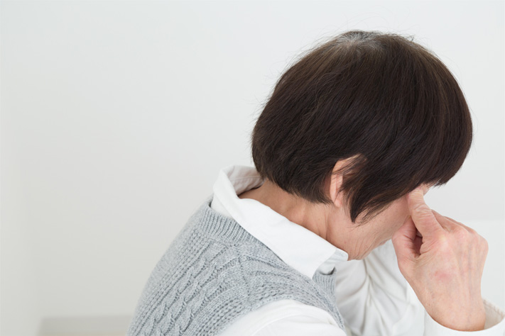 脳梗塞が再発し、苦しんでいる方のイラスト画像